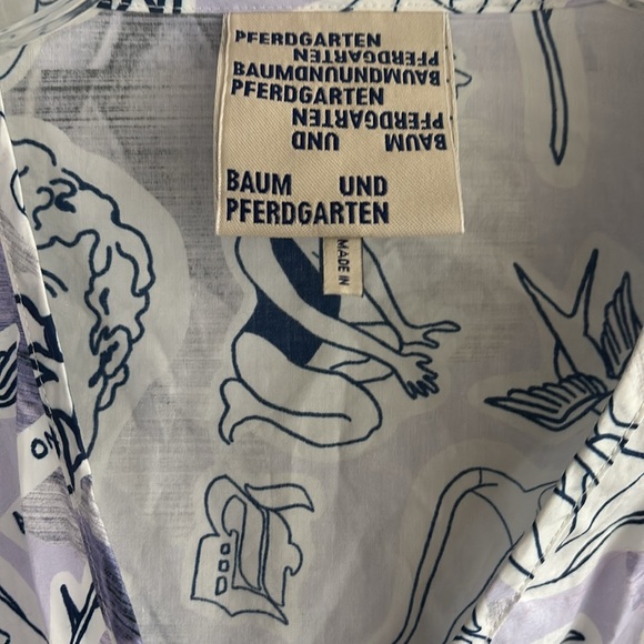 Baum und Pferdgarten tattoo blue white print tie wrap blouse - Picture 2 of 9